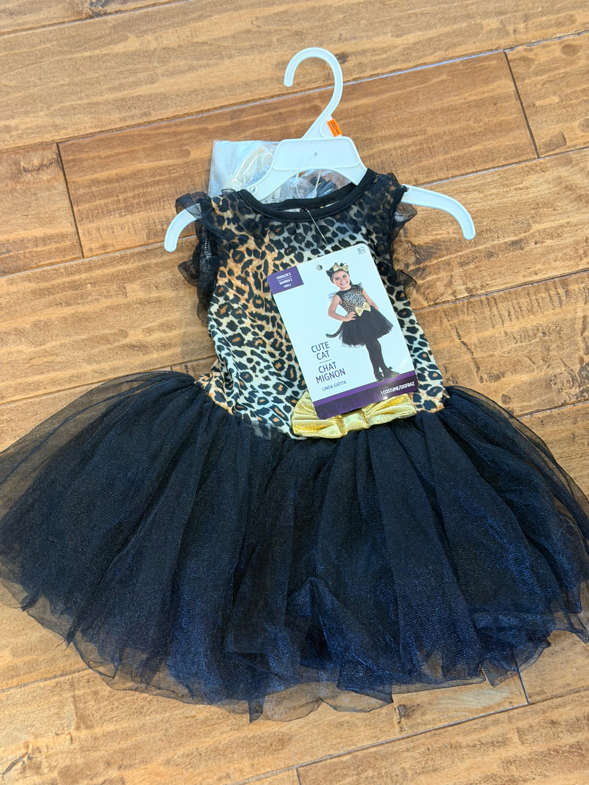 #99 Girls cat costume
