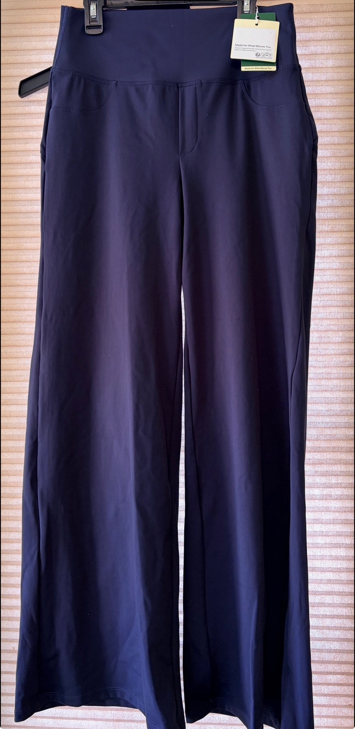 #35 halara new wide leg pants women’s medium petite