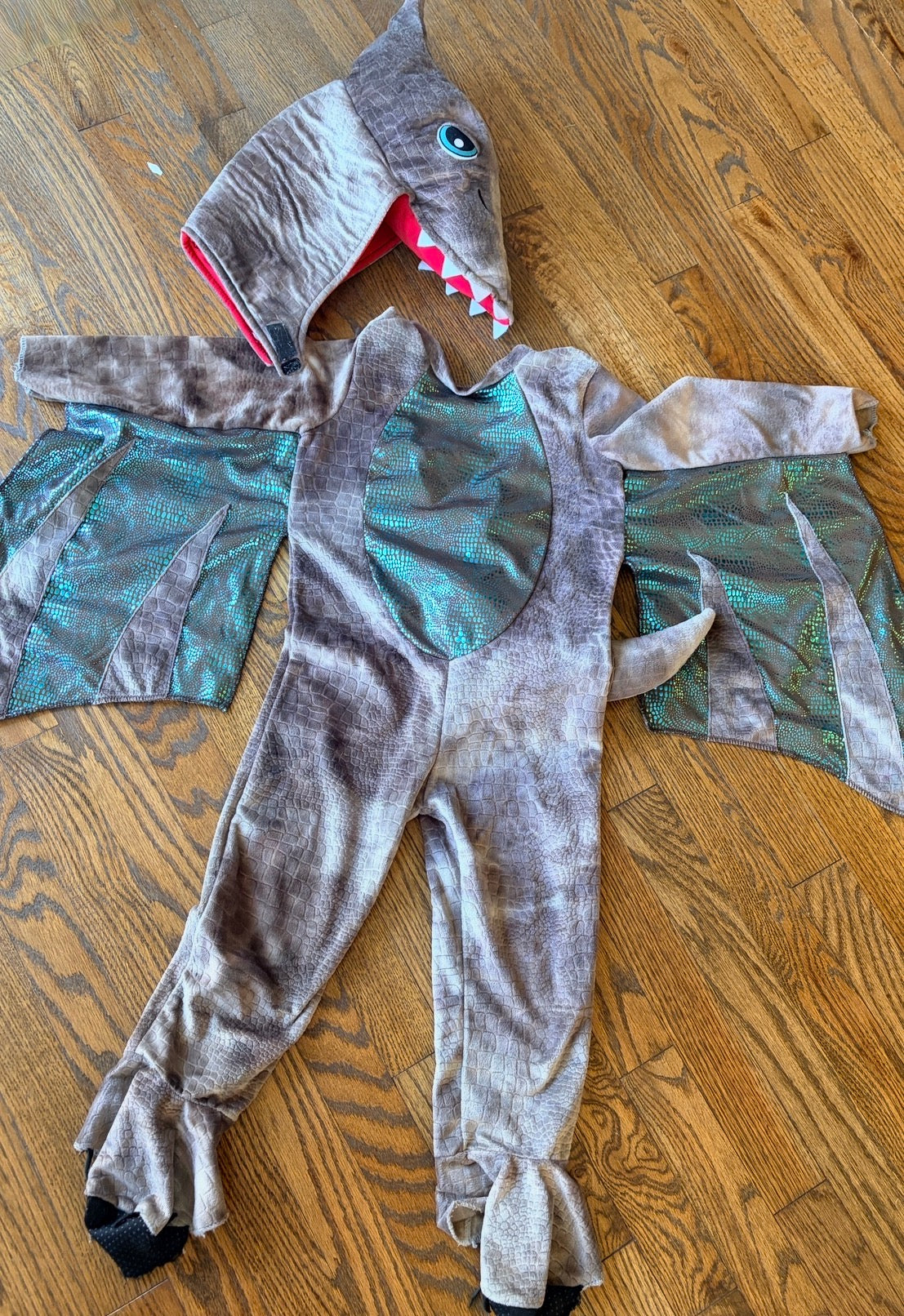 #35 spirit Halloween dinosaur costume 3/4
