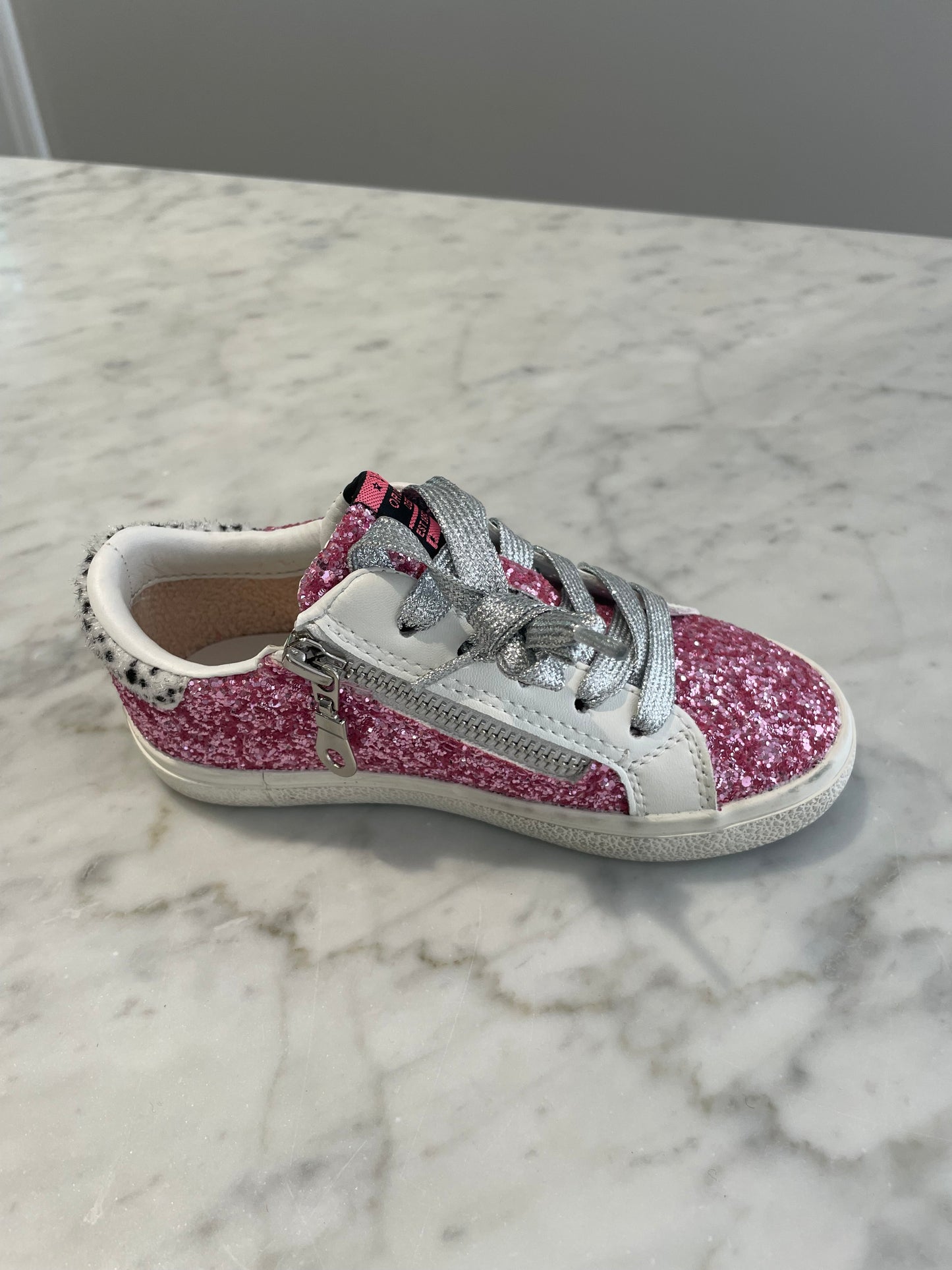 #52 - Vintage Havana Kids' River Pink Glitter Sneaker, Girl's Toddler Sneaker 11M, NIB