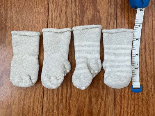 #42 Hanna Andersson "Best Ever" Newborn Socks