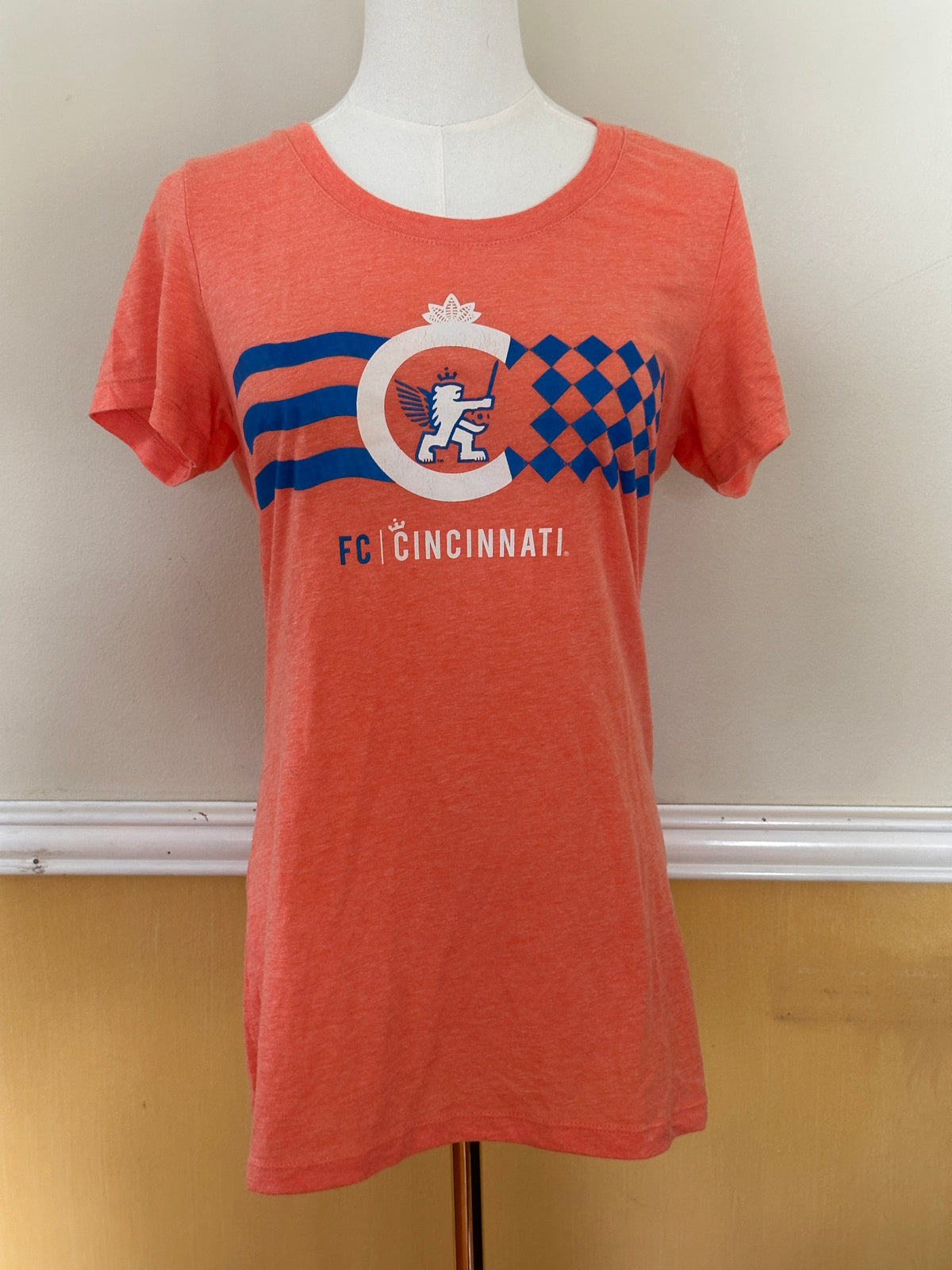 #163 Cincy Shirts Orange FC Cincinnati Shirt - Women's M - VGUC