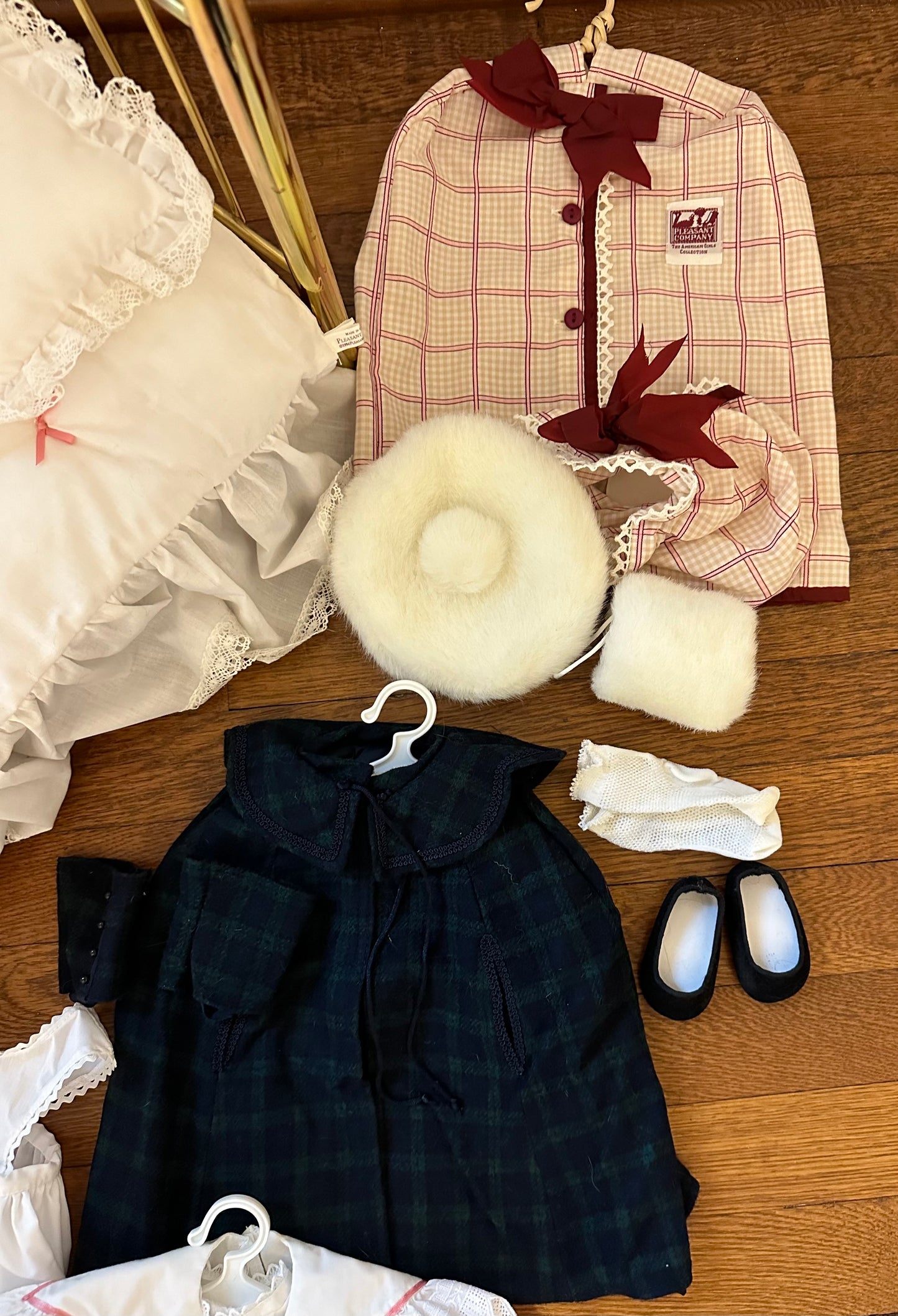 American Girl Doll Samantha+Bed+Clothing+Accessories