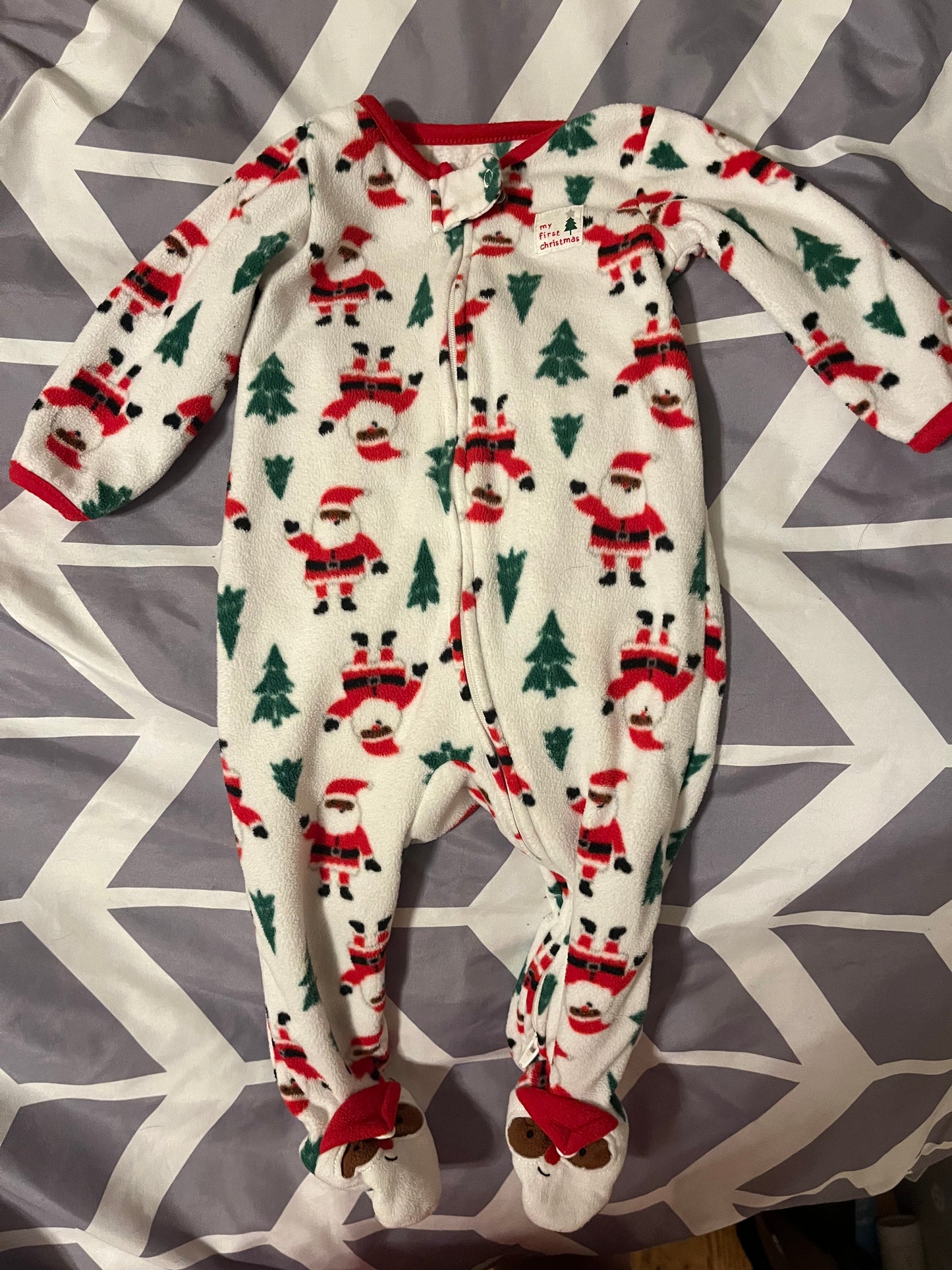 Seller 73A: My first christmas- 9M Sleeper