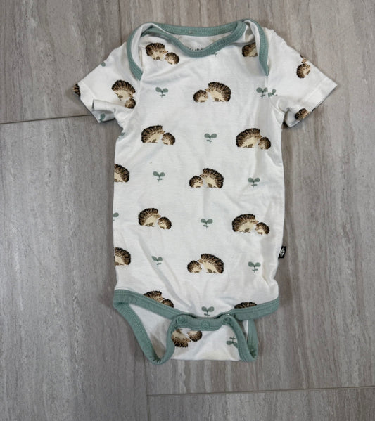 # 17: Kyte Baby Porcupine Short-Sleeve Bodysuit 0-3 mo.