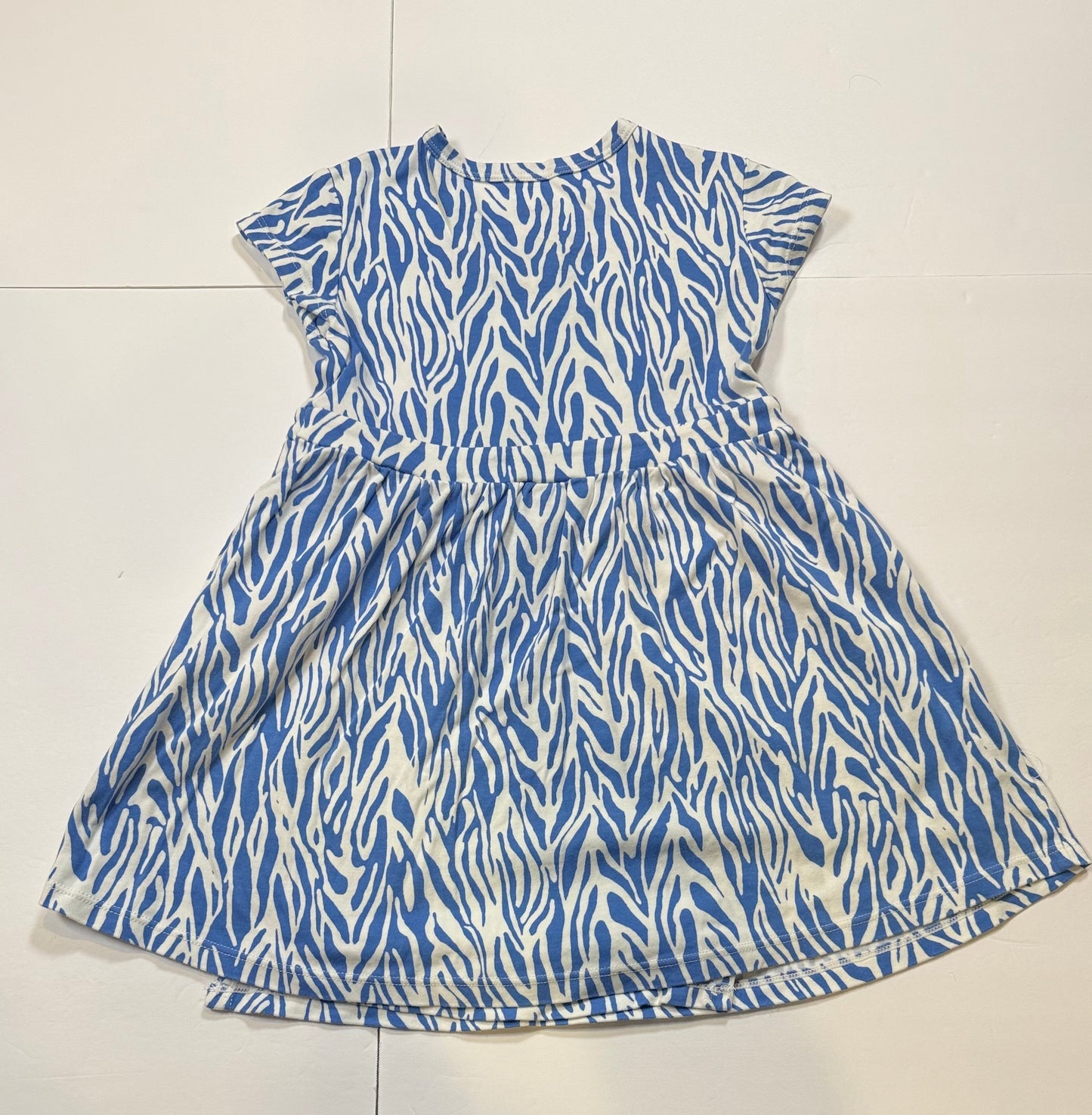 #141 Girls 4/5 Diane Von Furstenberg for Target Blue and White Print  Dress 1 of 2 available