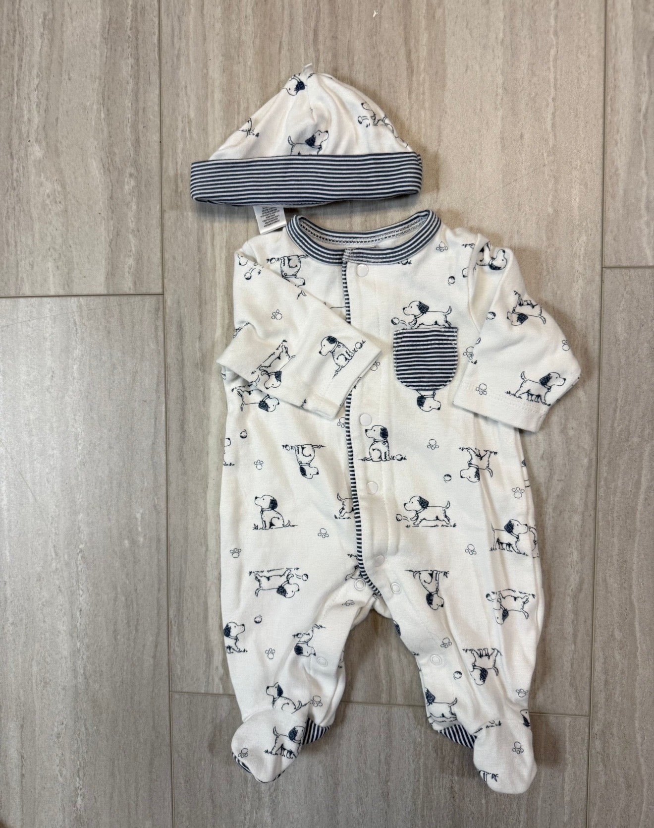 #17 Little Me Infant Footsie with Hat Dog Print Size Preemie
