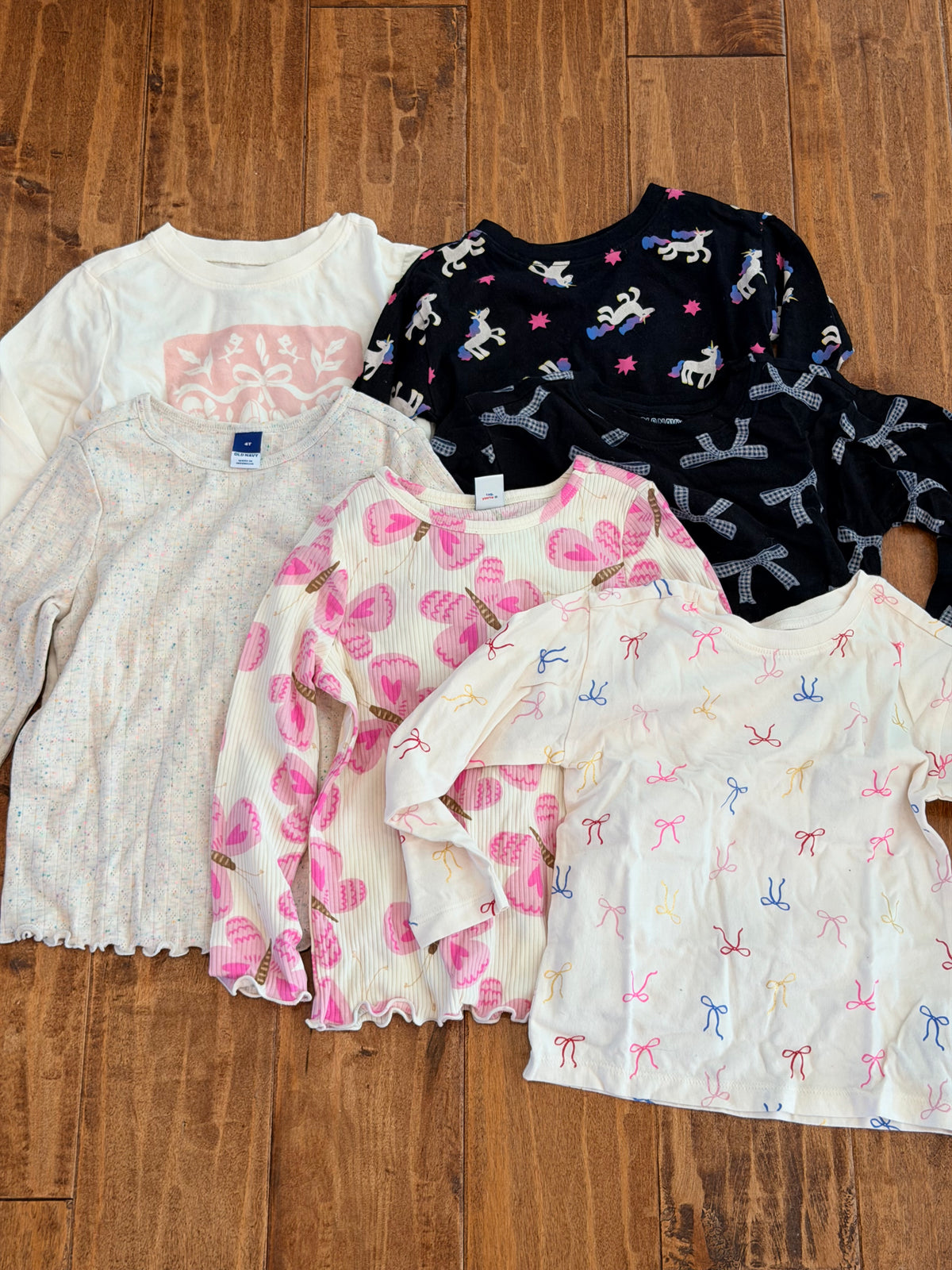 #99 girls old navy long sleeve t shirt bundle size 4