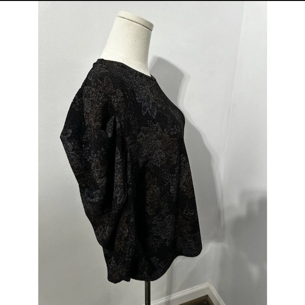 #111 Zara Trafaluc S/S 18 Black Metallic Floral Print Puff Sleeve Top Womens Blouse