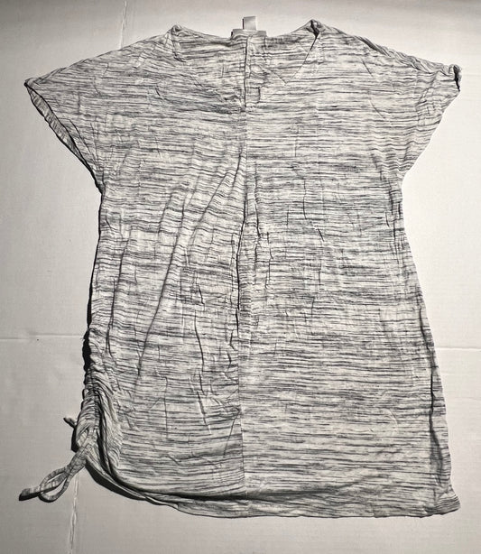 #95 Maternity Maternity Shirt - Medium