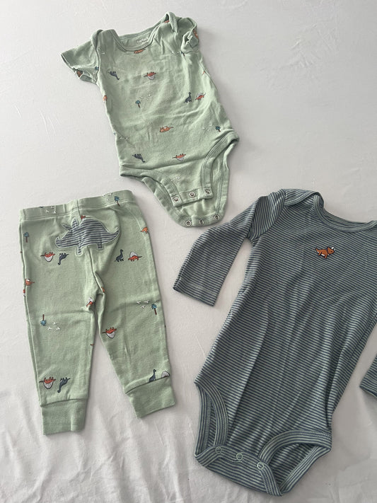 #211 Carters 9m Green Dino Onesie/Pants Set of 3