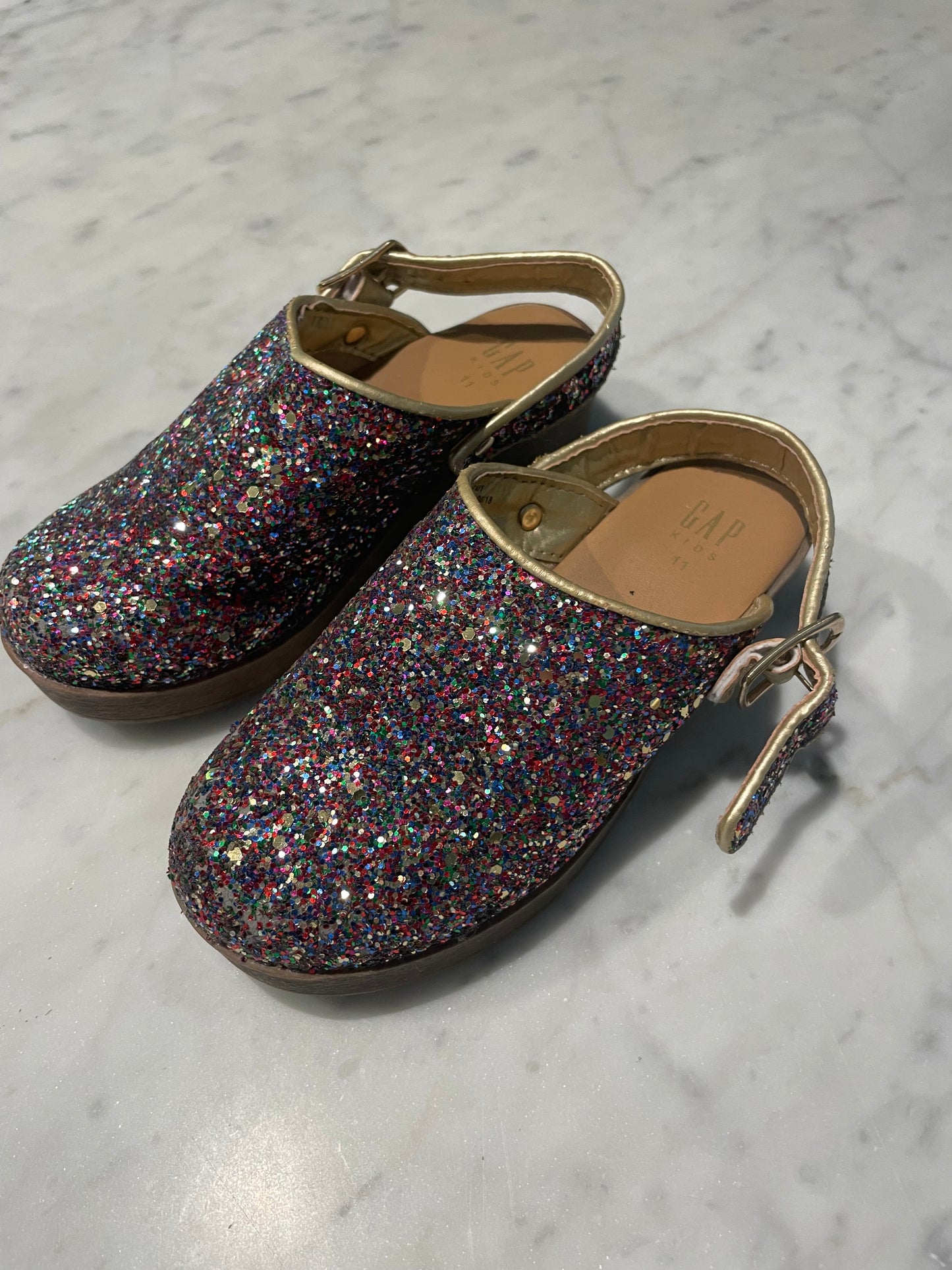 #52 - Gap Kids Multi Glitter Metallic Platform Clogs - Girls Shoes - Size 11 - NEW