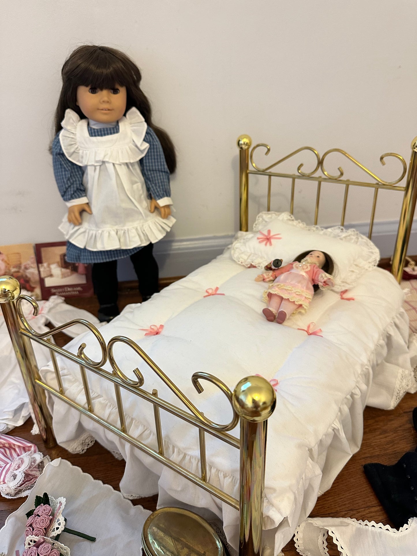 American Girl Doll Samantha+Bed+Clothing+Accessories