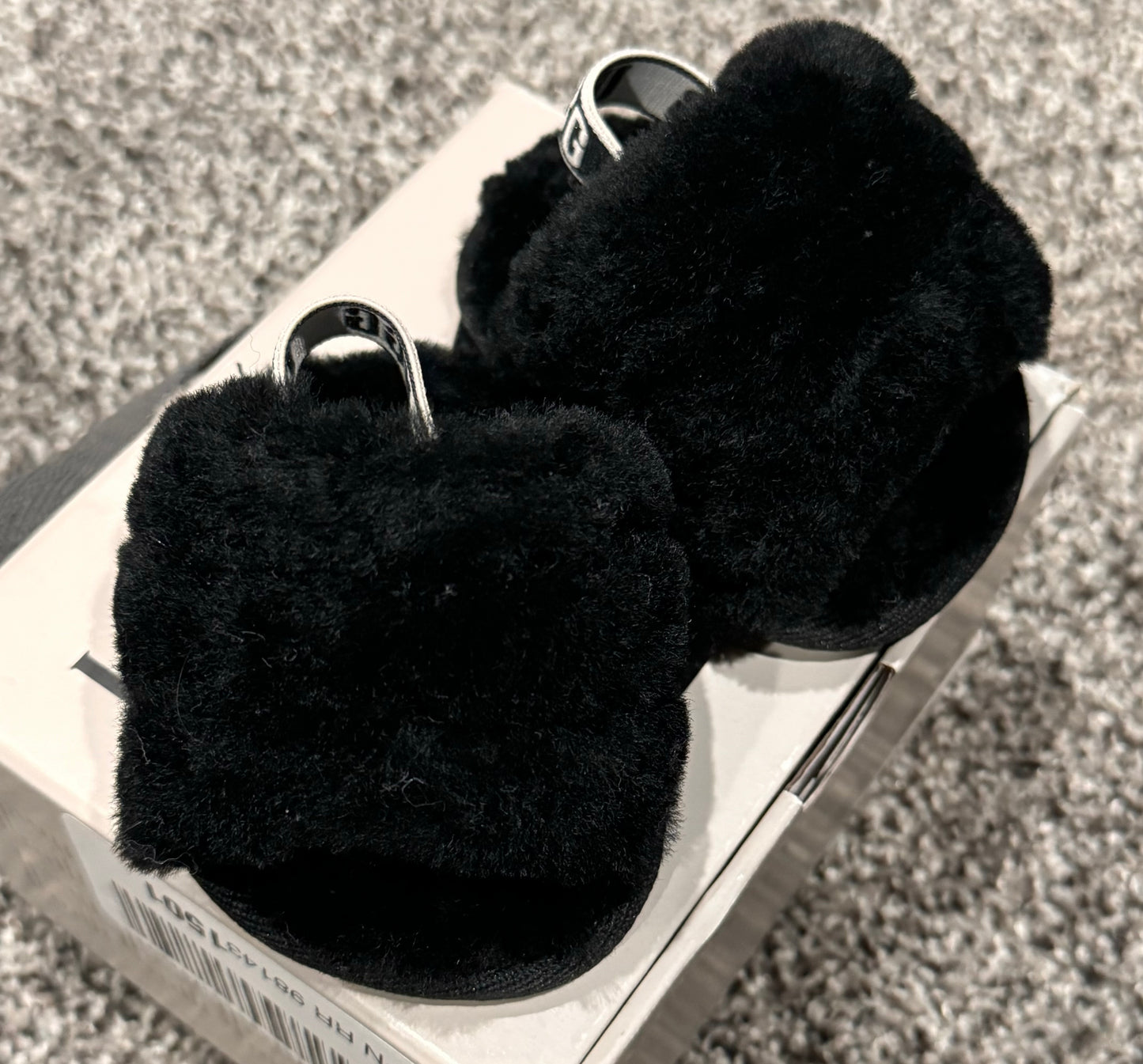 #85 EUC - Ugg Fluff Yeah Slides - Girls 0/1 Infant