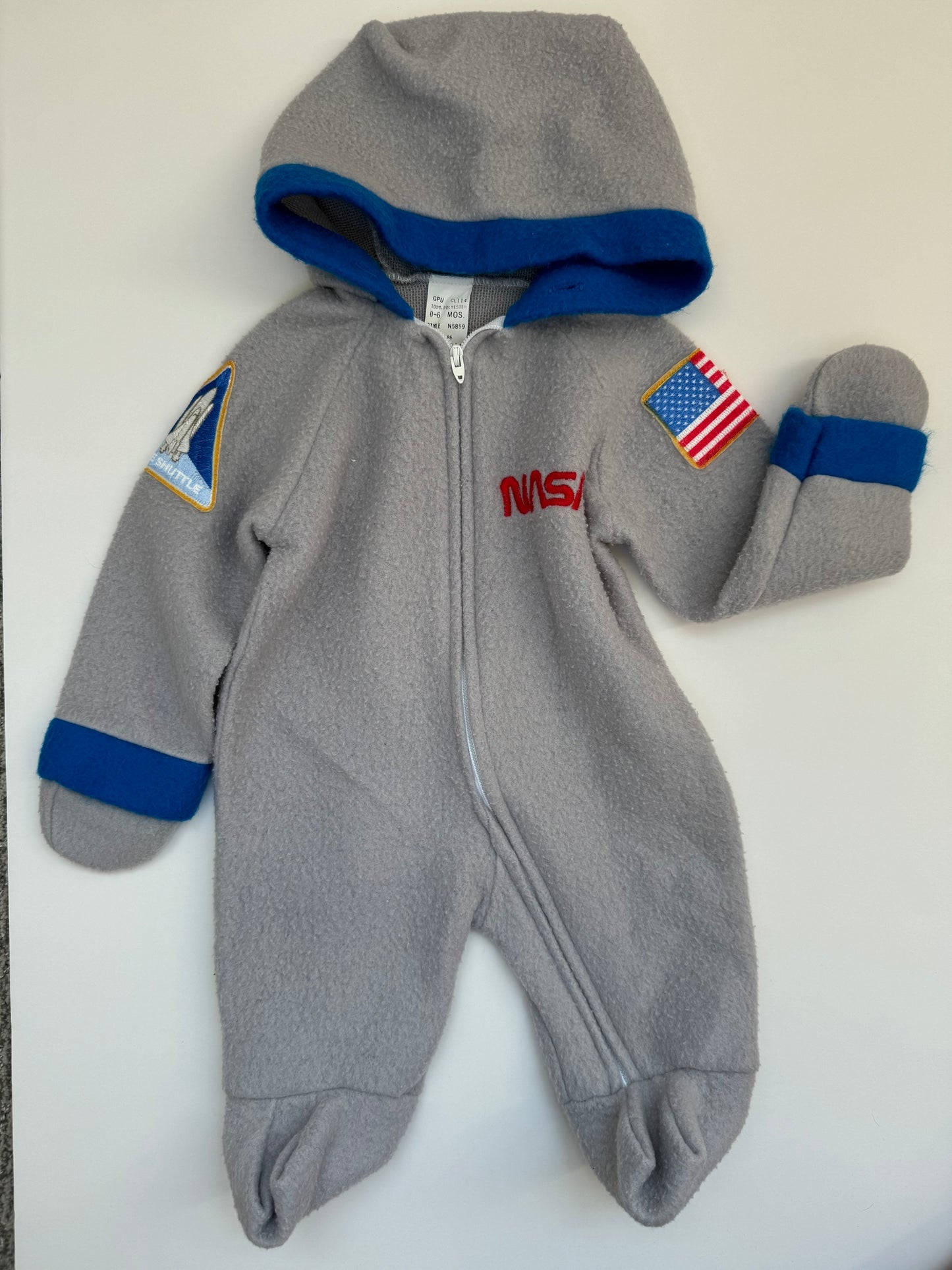 REDUCED #60B, 0-6m - Vintage 80s NASA jumpsuit - GUC