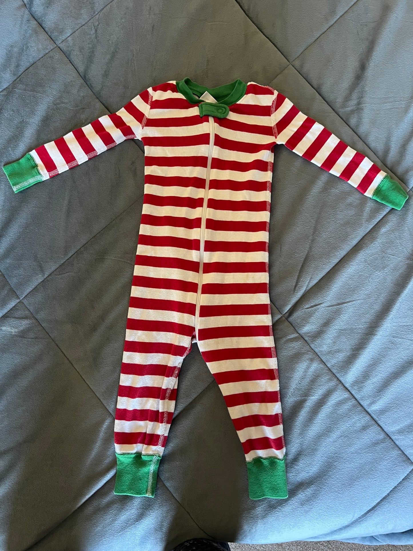 **REDUCED** Hanna Anderrson Boys or Girls Red and White Striped Longsleeve Onesie Pajamas Size 85cm / 2T
