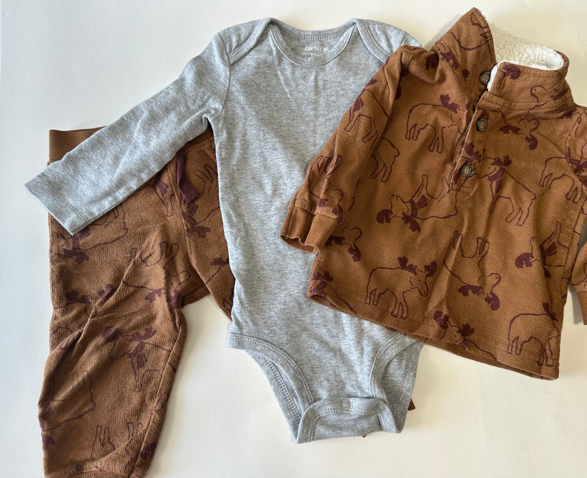 Seller 182. Carters 12 months outfit
