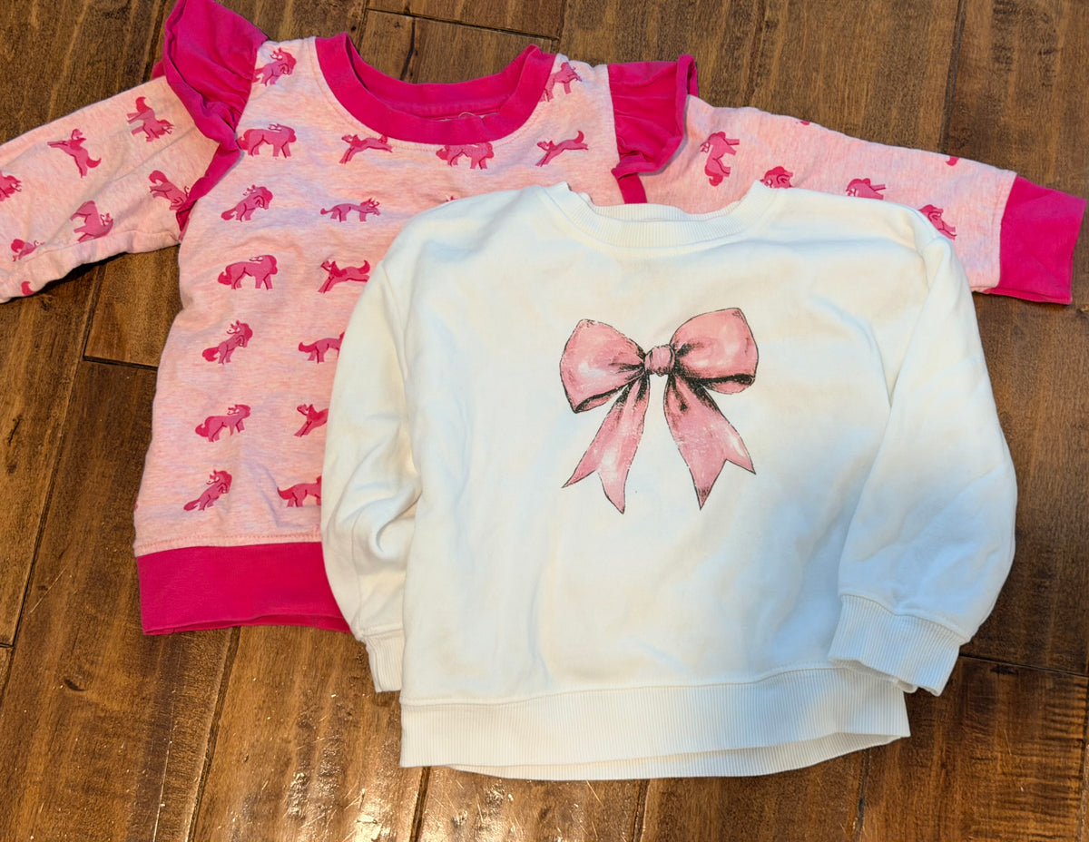 #99 girls Monica and Andy unicorn and tullabee bow sweatshirts size 3