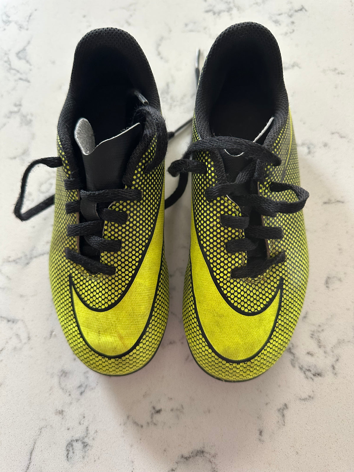 Seller 42, Nike Soccer Cleats, Boys Size 12