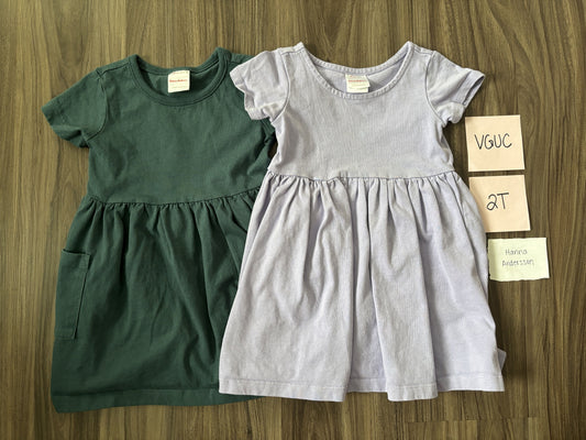 #77 - 2T - VGUC Hanna Andersson - 2 SS Dresses (Green + Bluish/Purple)