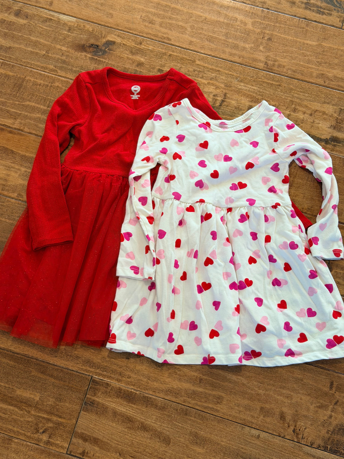 #99 girls wonder nation red dress and cat and Jack heart dress size 3