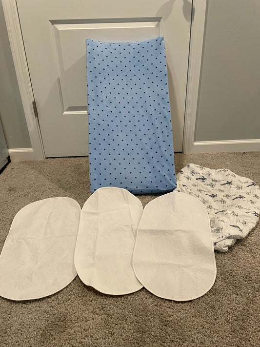#187 Changing Pad Bundle with 2 Covers and 3 Waterproof Boppy Changing Pad Liners