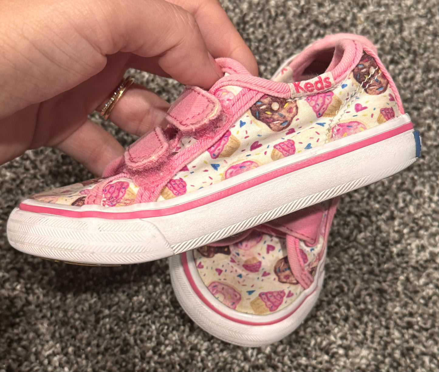 #85 GUC - Keds - Girls 6 Toddler