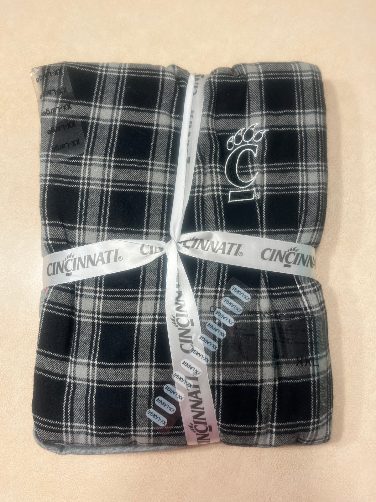 #200 Cincinnati Bearcats  Flannel Pajama Set Men's Size XXL NWT