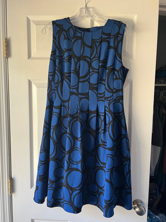 **REDUCED** Anne Klein Women's Black and Blue Fit and Flare Dress size 10