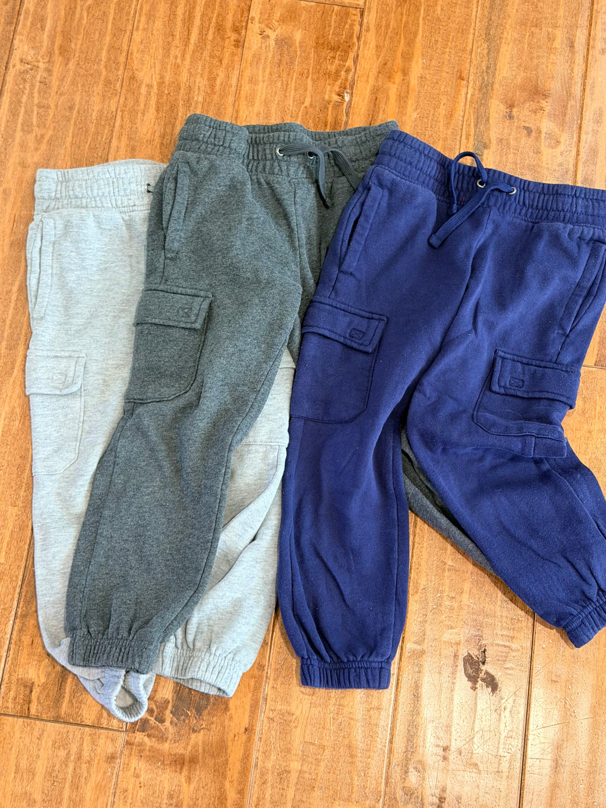 #99 boys lands end cargo sweatpants size 5