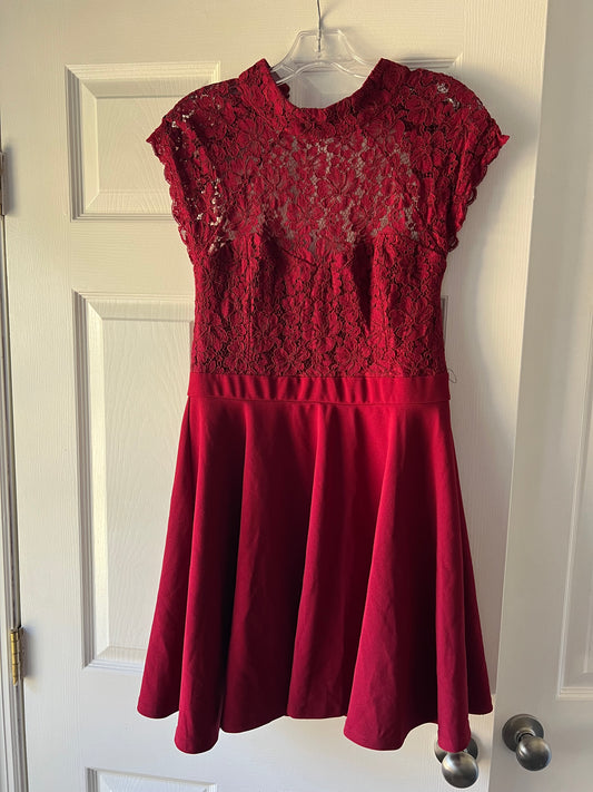 **REDUCED** NWOT Lulu's Women's Red Lace Dress Size L