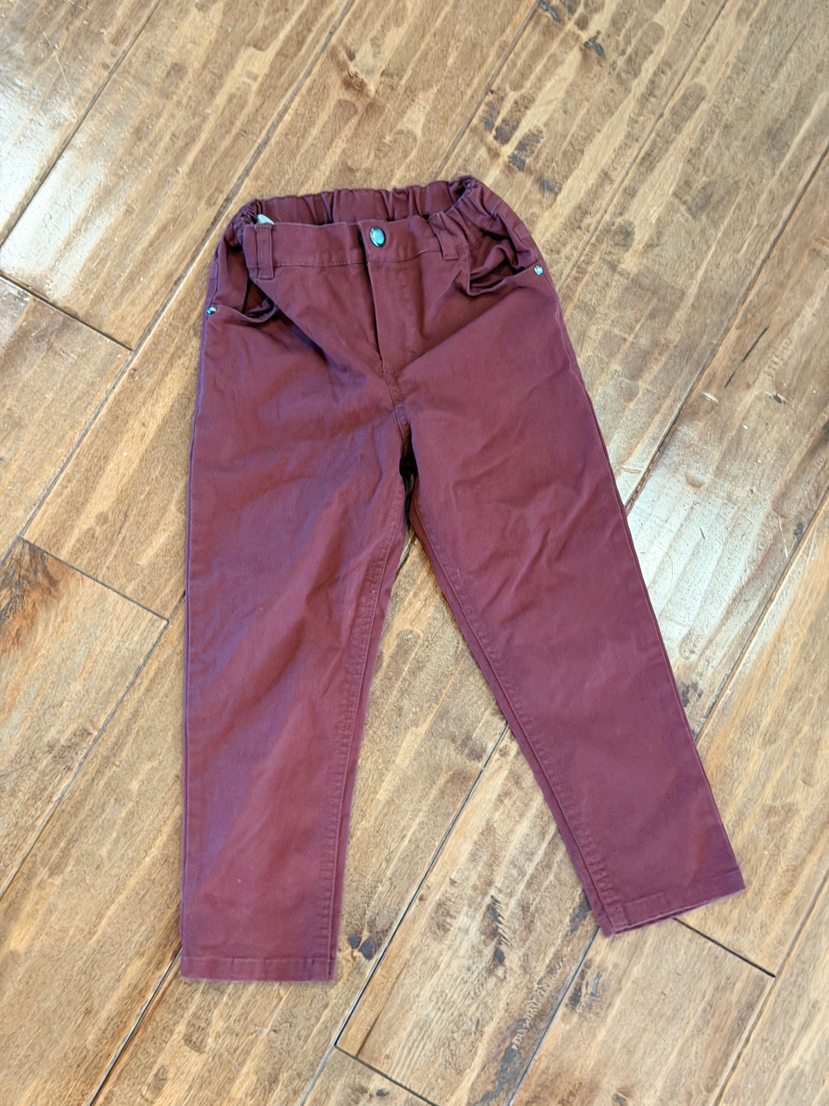 #99 boys Tommy bahama maroon khaki pants size 5