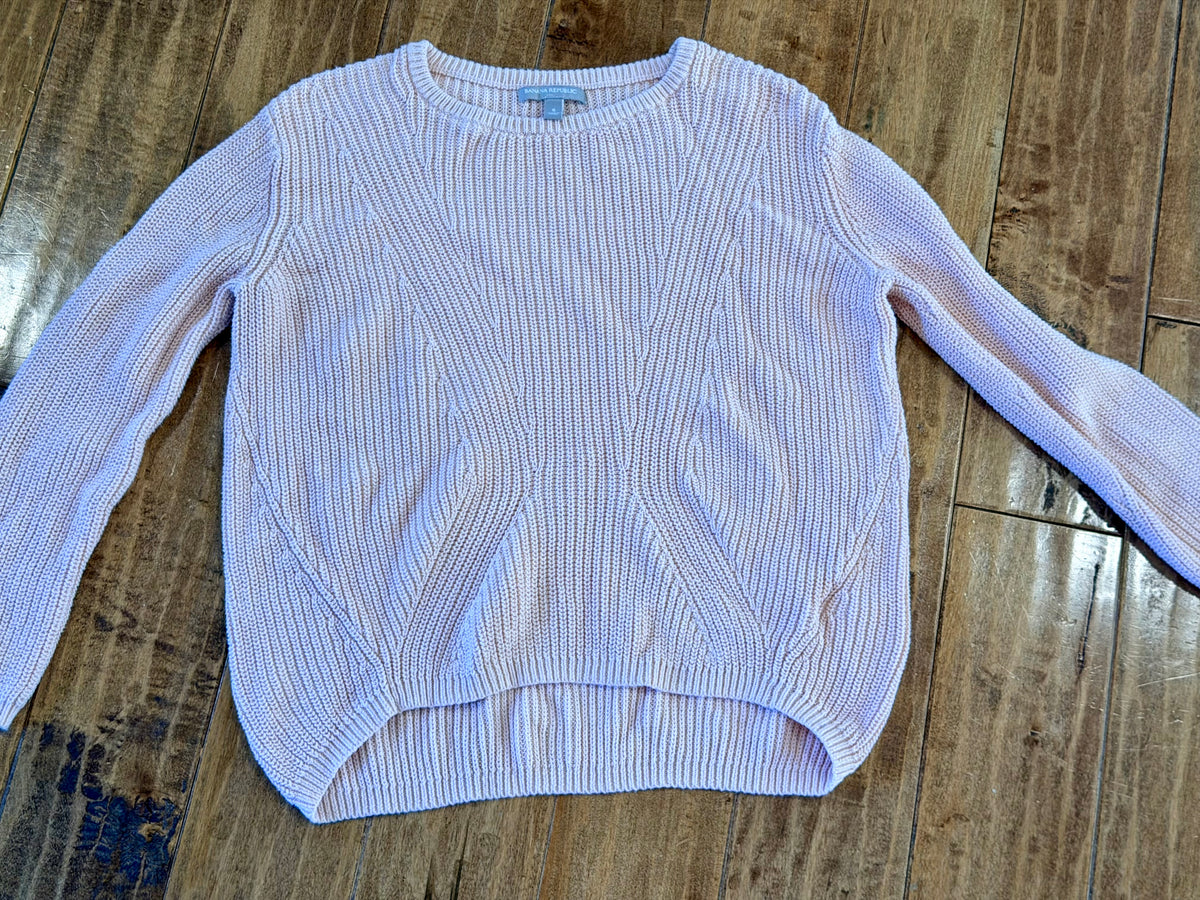 #99 women’s banana republic light pink sweater size small