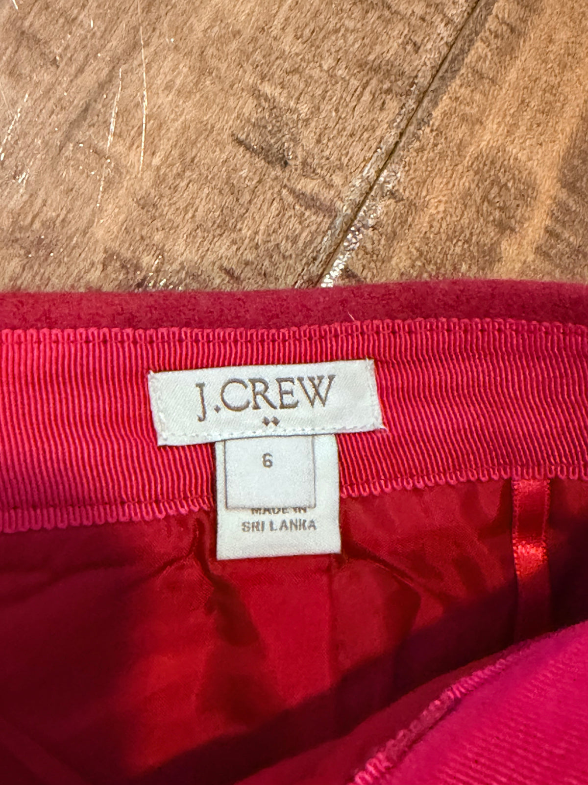 #99 women’s j crew pink winter skirt size 6