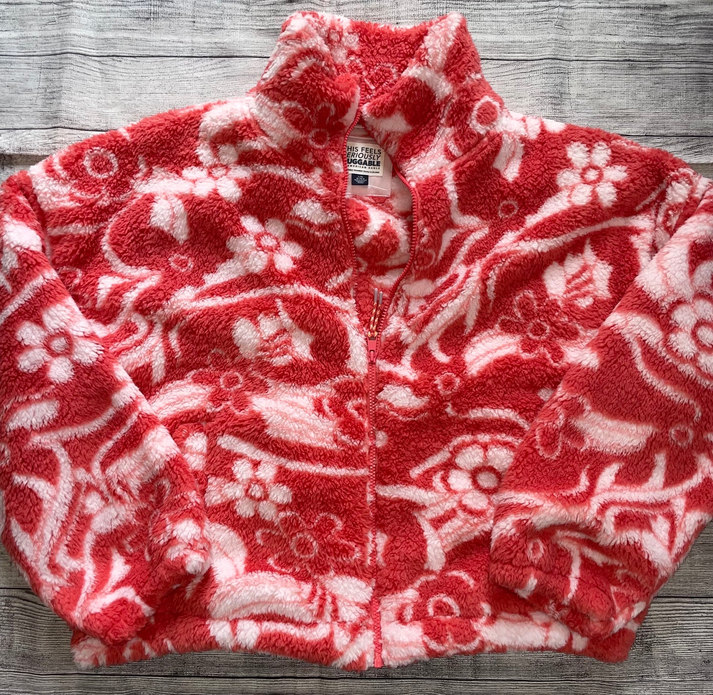 Seller #171 New American Eagle Huggable Women’s Large/Xlarge Zip up