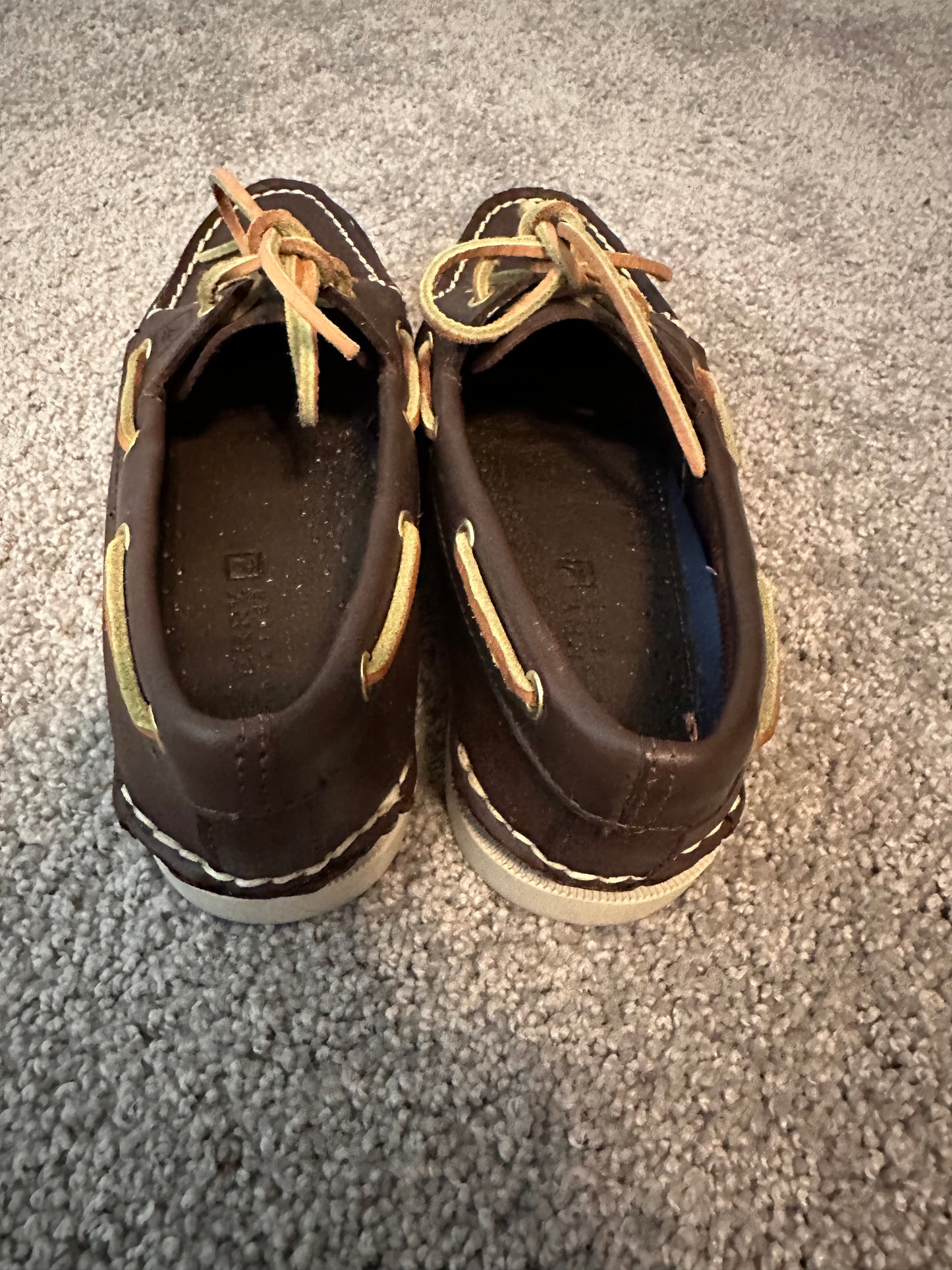 Brown Sperry size 6.5