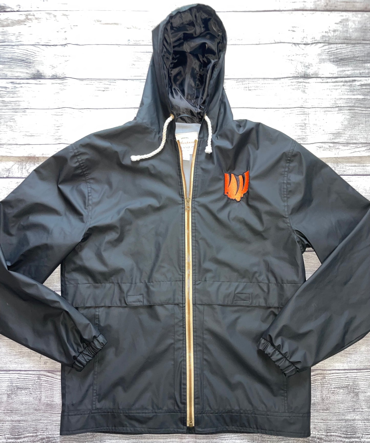 Seller #171 Weatherproof Men’s Medium Bengals Jacket