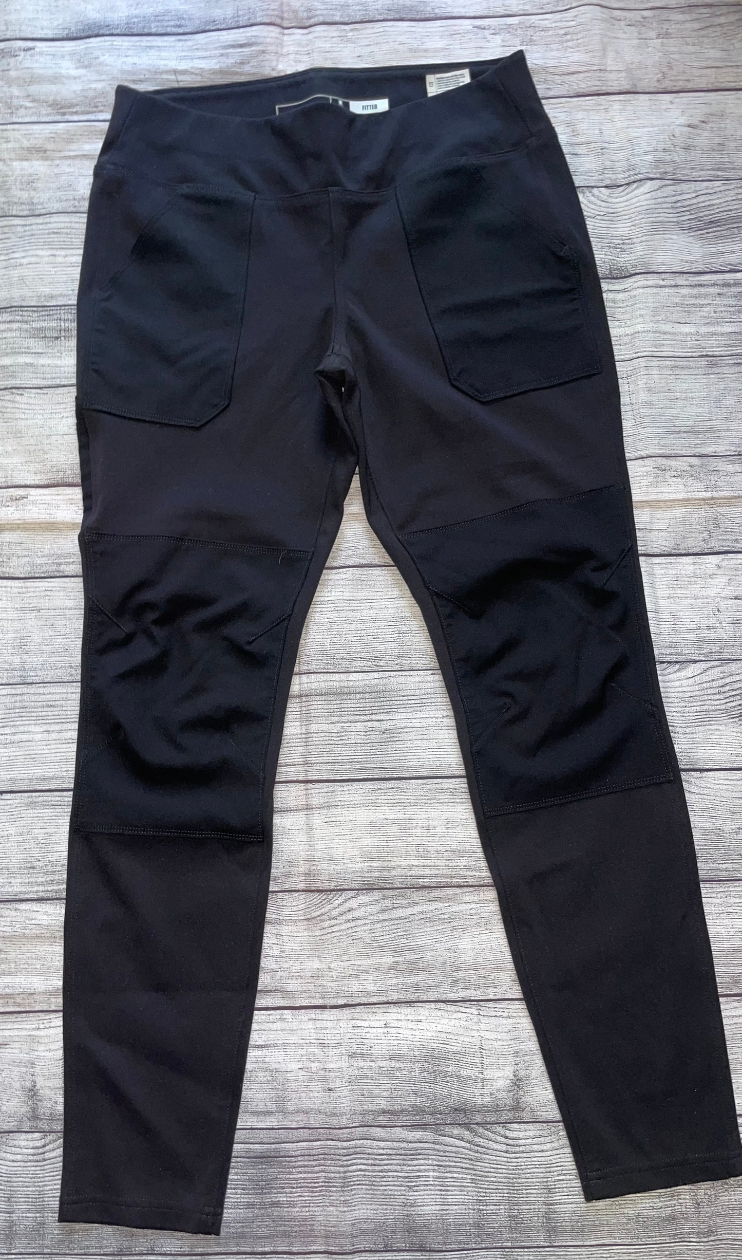 Seller #171 Carhartt Women's Medium Force Utility Leggings
