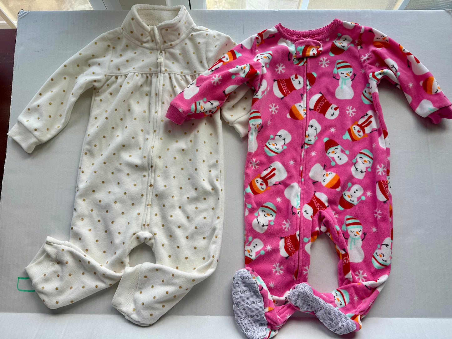 #88 REDUCED 18M carters fleece pjs