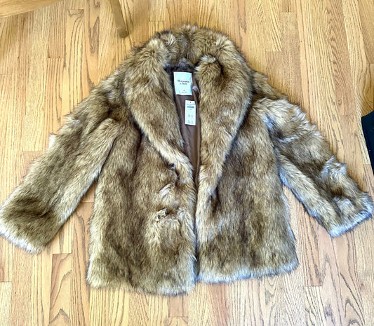 #198- Women’s, Abercrombie & Fitch, NEW Faux-Fur Coat- Size XS