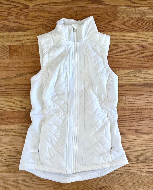 #198- Women’s, Athleta, White Zip Up Vest- Size XS