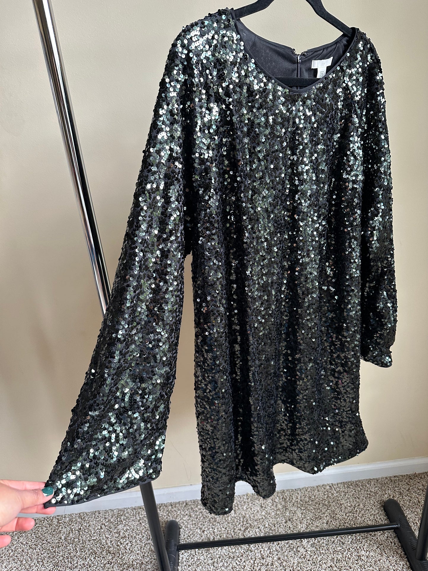 #88 REDUCED XXL H&M sequin short dress green New