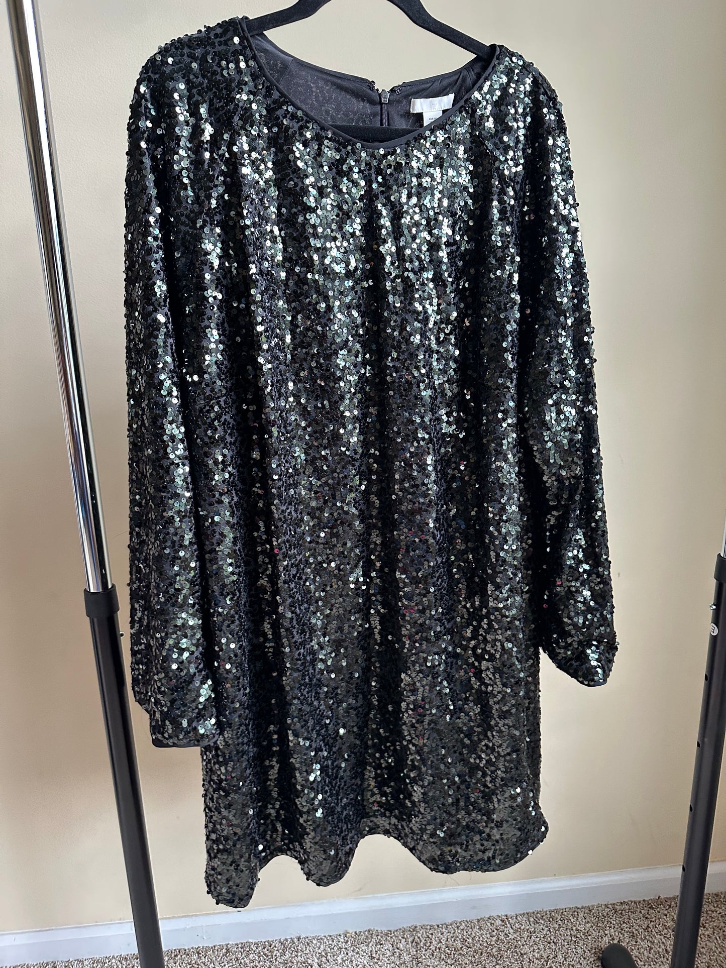 #88 REDUCED XXL H&M sequin short dress grey Nwt