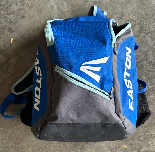 #218 Easton bat bag