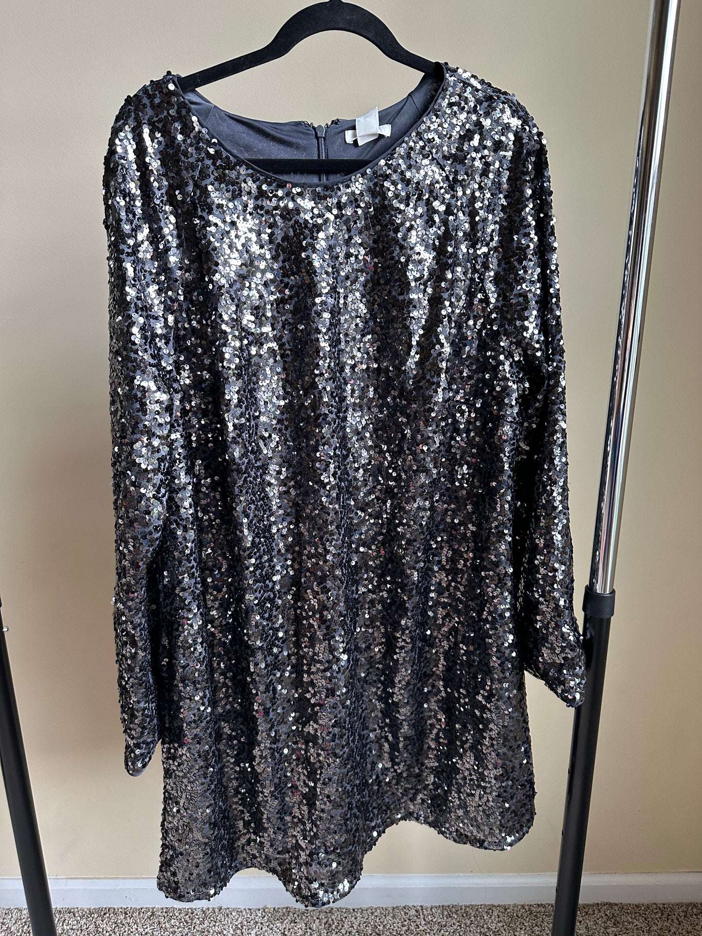 #88 REDUCED XXL H&M sequin short dress grey Nwt