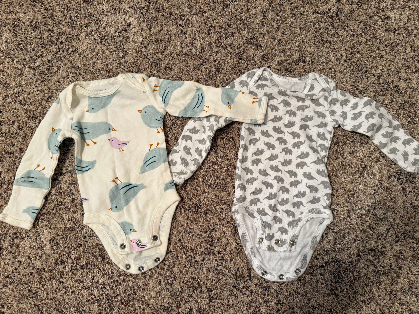 SELLER #6 Carters Newborn (2) Long Sleeve