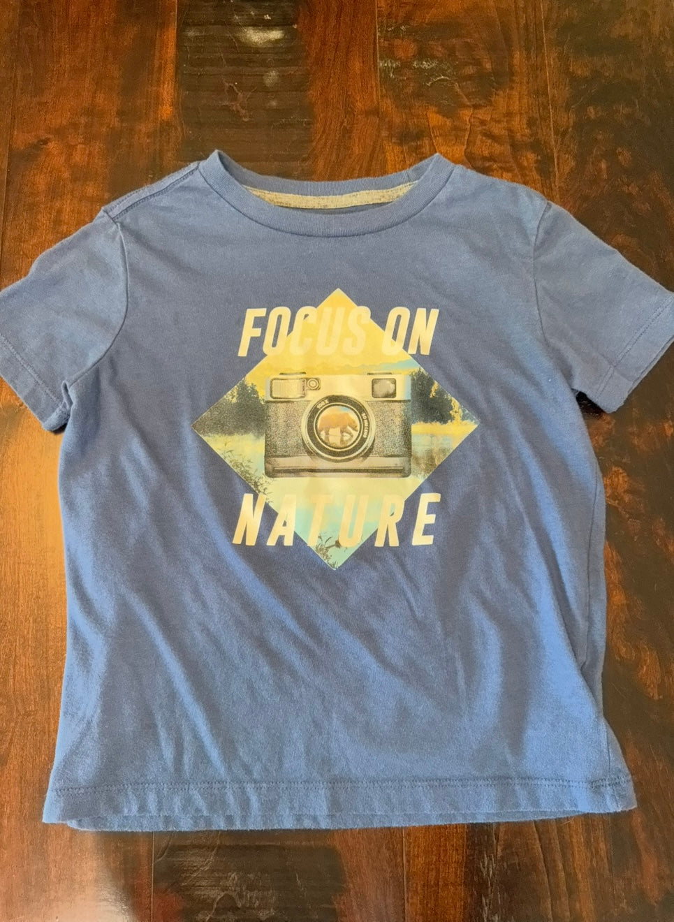 #83 Old Navy Nature Tshirt - Boys S 6/7