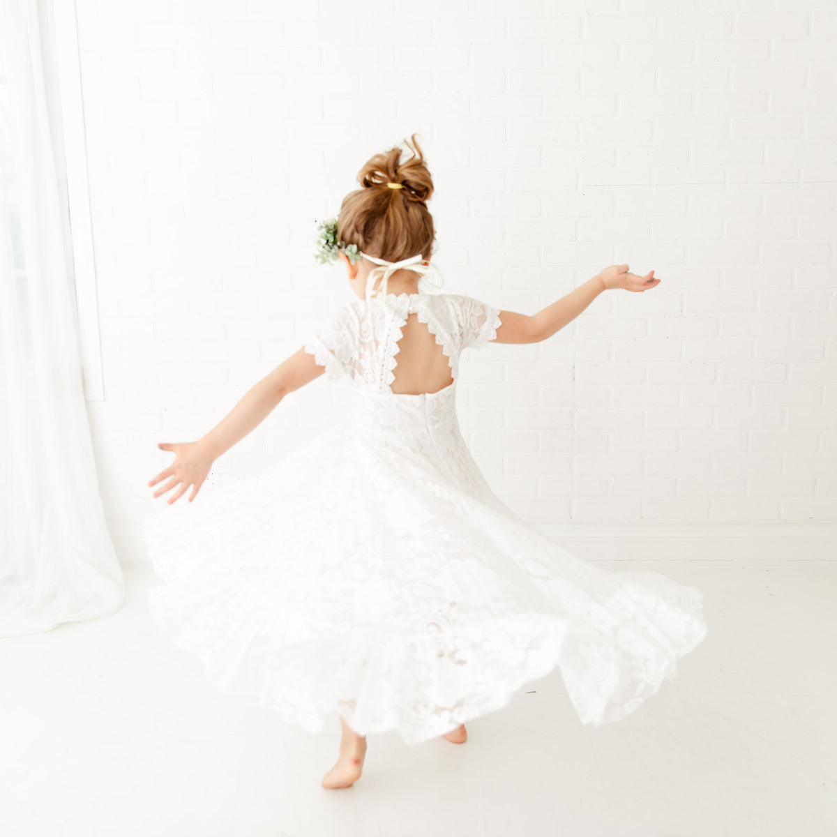 #1 Lace Dress Girls 6-7 NWT REDUCED
