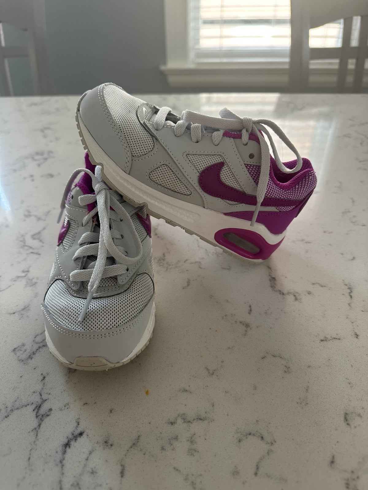Seller 42, Nike Air Max, Gray/Purple, NEW, Girls Size 11