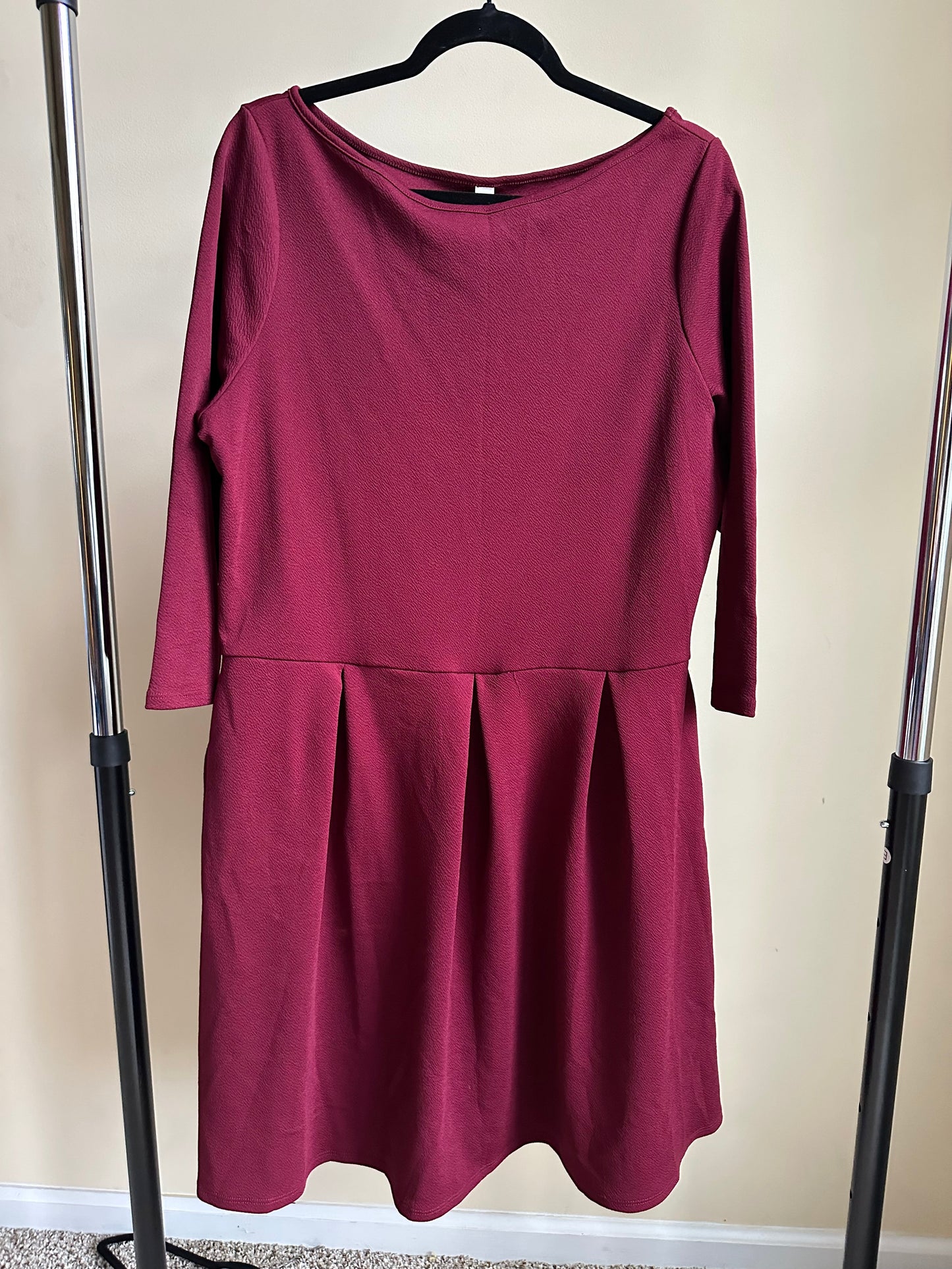 #88 REDUCED 1X nwt women’s burgundy dress